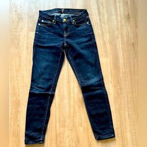 7 For All Mankind cropped skinny jeans size 25